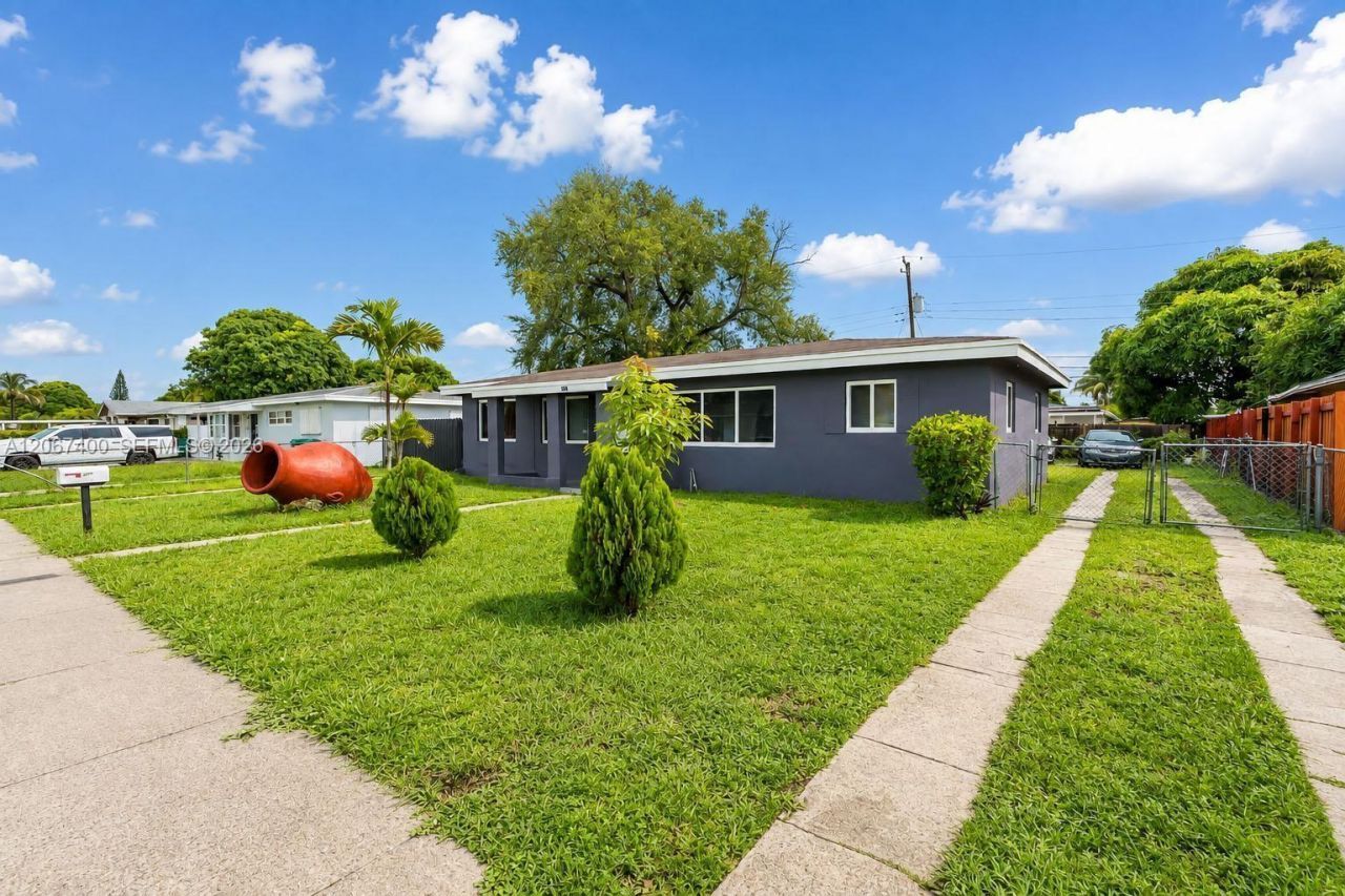 3271 NW 173rd Ter , Miami Gardens, FL 33056 Photo
