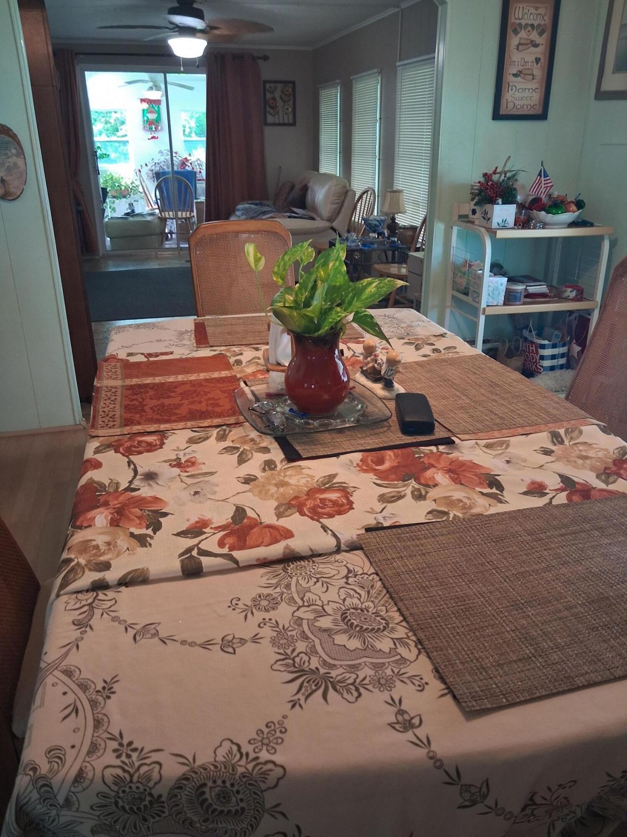 8 Novedades, Port Saint Lucie, FL 34952 Photo