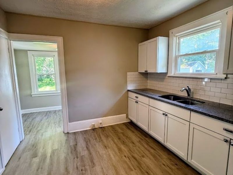 751 Merton Avenue , Akron, OH 44306 Photo 7