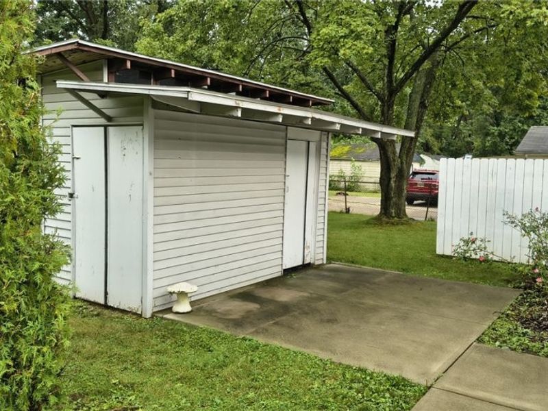 472 N Rocky River Drive, Berea, OH 44017 Photo 25