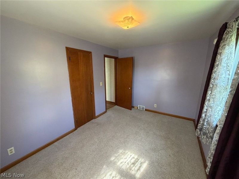 4284 Swallen Avenue , Louisville, OH 44641 Photo 22