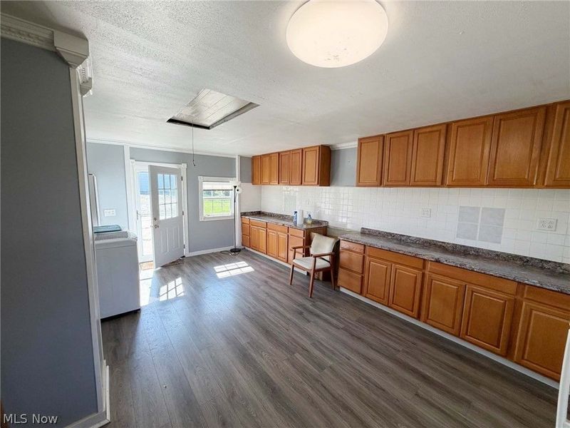 4284 Swallen Avenue , Louisville, OH 44641 Photo 23