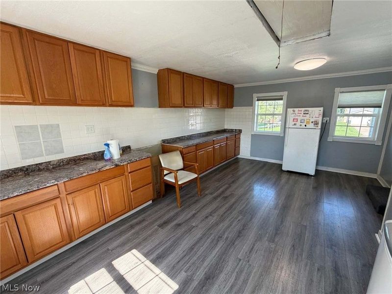 4284 Swallen Avenue , Louisville, OH 44641 Photo 24