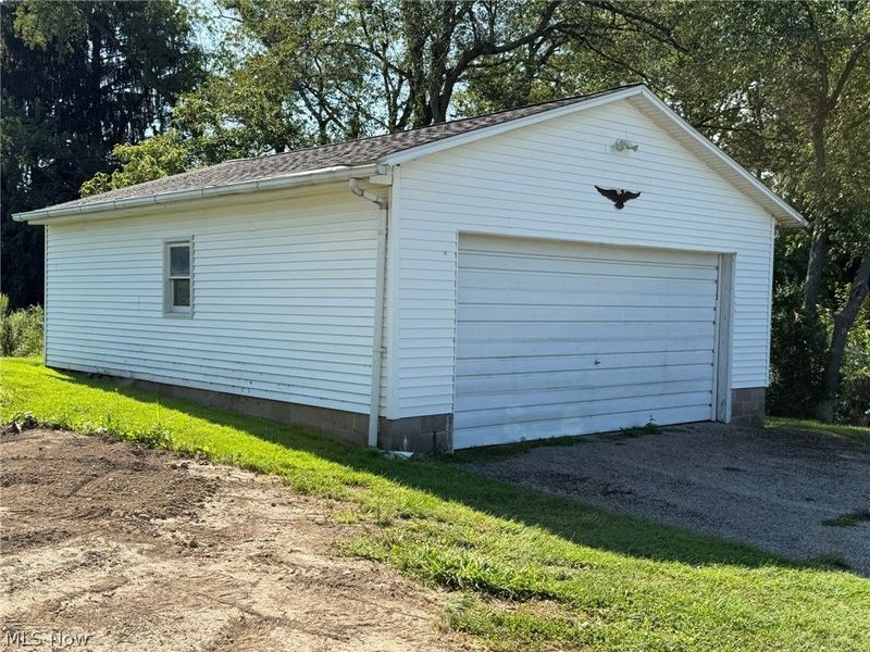 4284 Swallen Avenue , Louisville, OH 44641 Photo 6