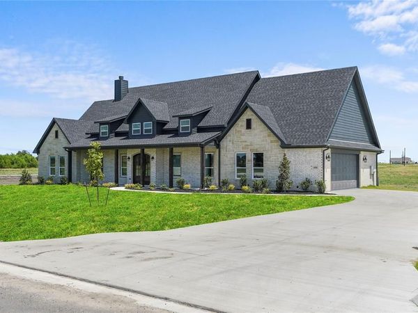 650 Alondrita Street, Celeste, TX 75423