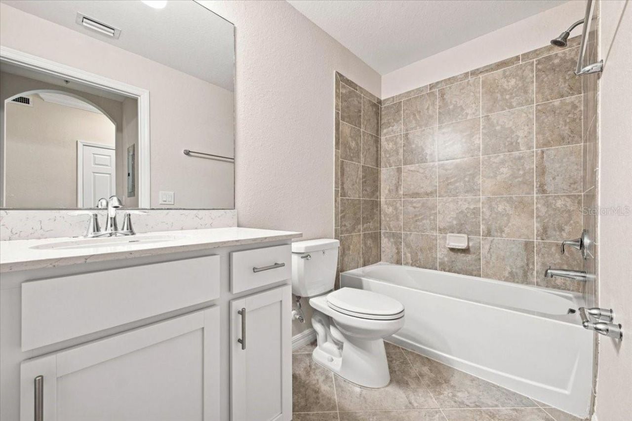920 Tidewater Shores Loop, Unit 307, Bradenton, FL 34208 Photo
