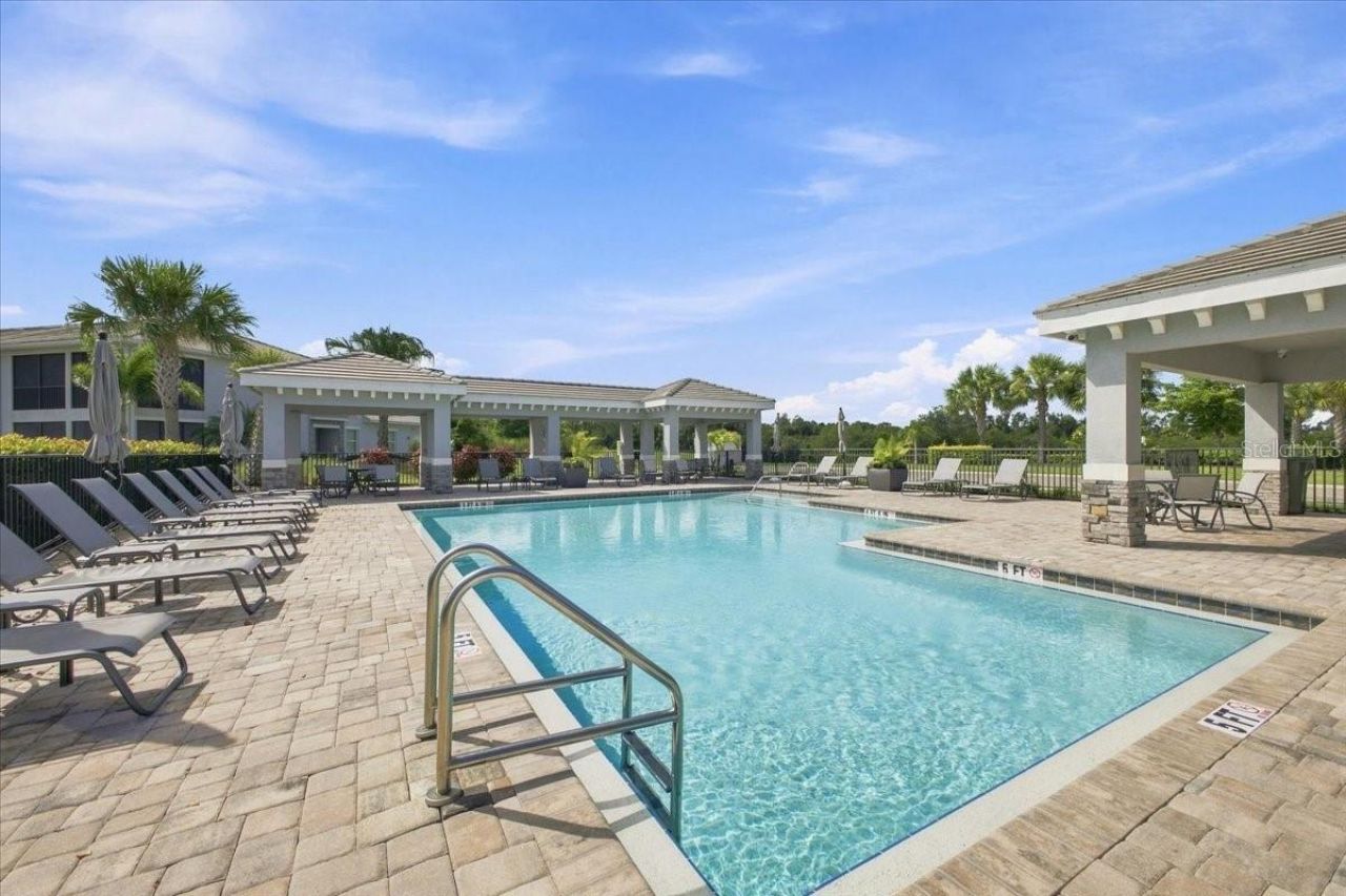 920 Tidewater Shores Loop, Unit 307, Bradenton, FL 34208 Photo