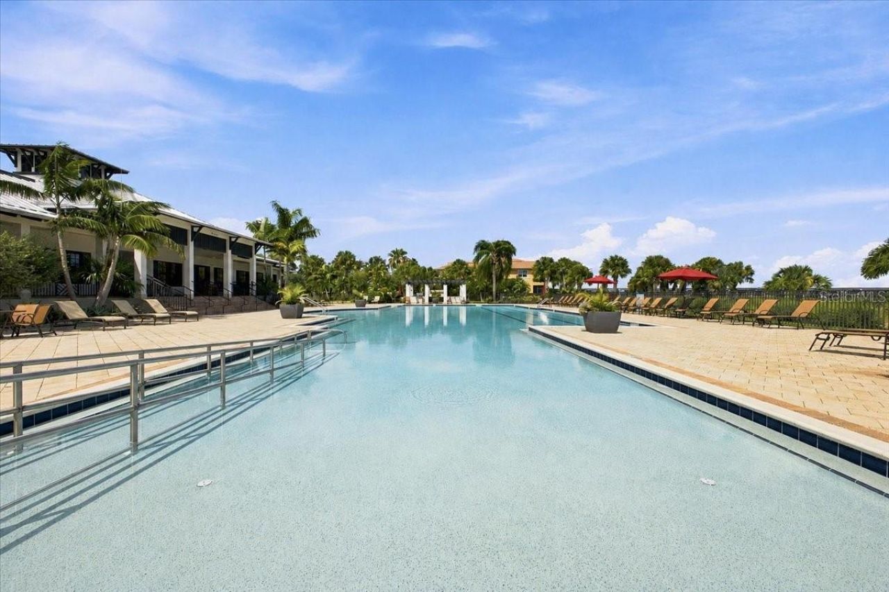 920 Tidewater Shores Loop, Unit 307, Bradenton, FL 34208 Photo