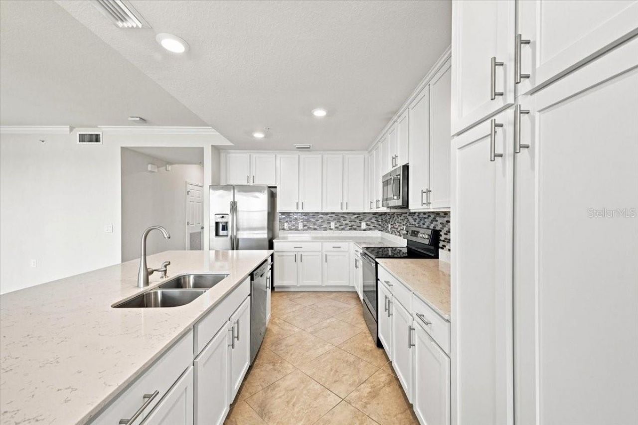 920 Tidewater Shores Loop, Unit 307, Bradenton, FL 34208 Photo