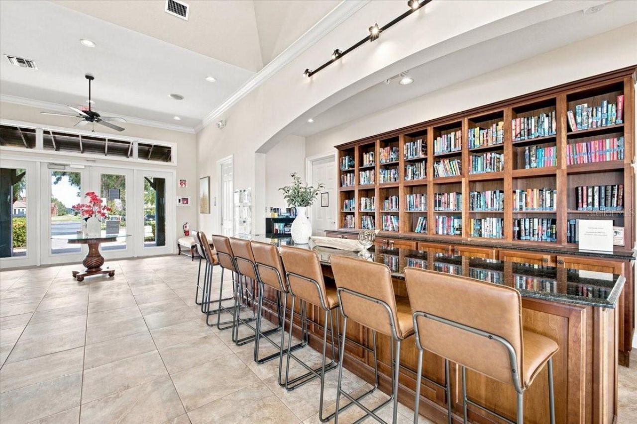 920 Tidewater Shores Loop, Unit 307, Bradenton, FL 34208 Photo