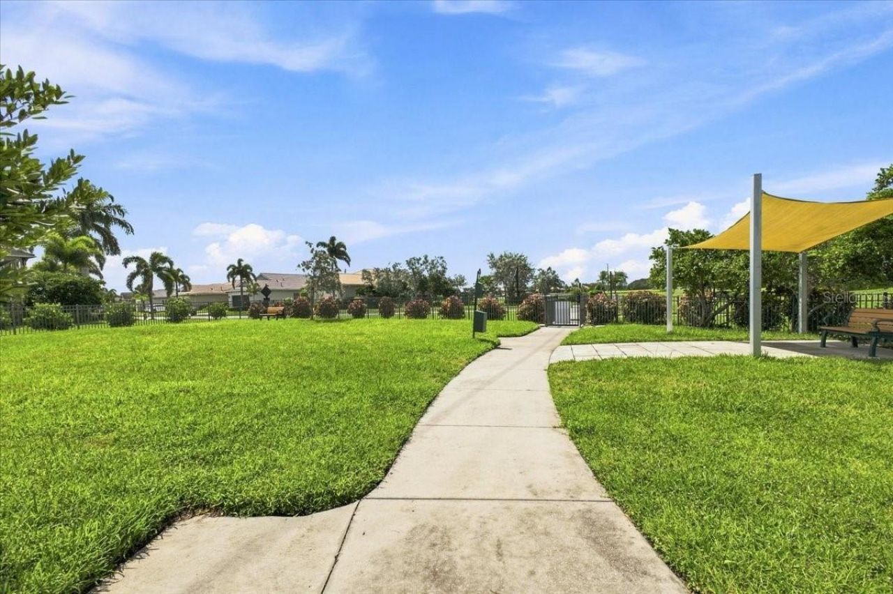 920 Tidewater Shores Loop, Unit 307, Bradenton, FL 34208 Photo