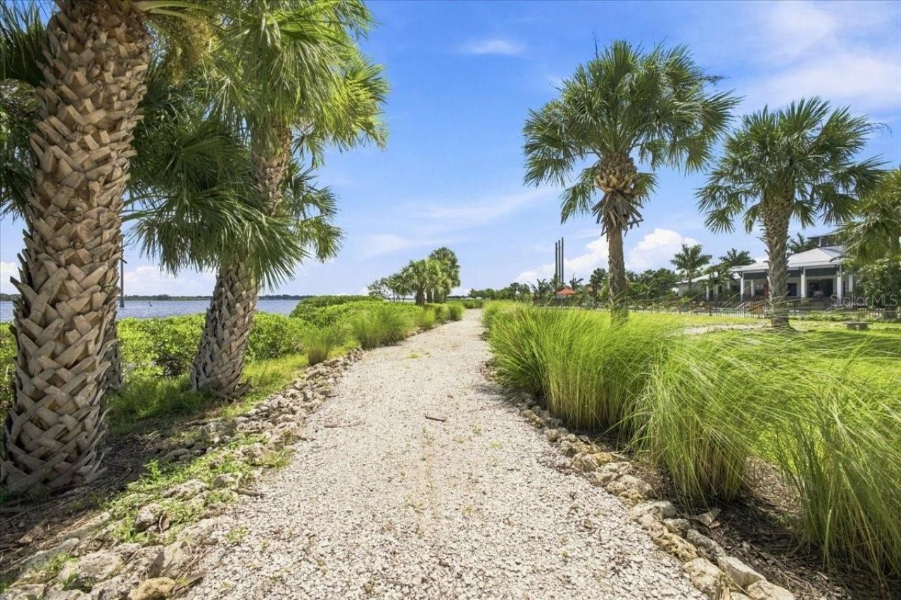 920 Tidewater Shores Loop, Unit 307, Bradenton, FL 34208 Photo