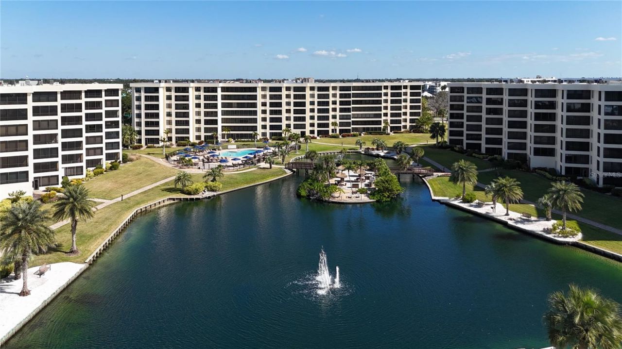 5770 Midnight Pass Road, Unit 301, Sarasota, FL 34242 Photo