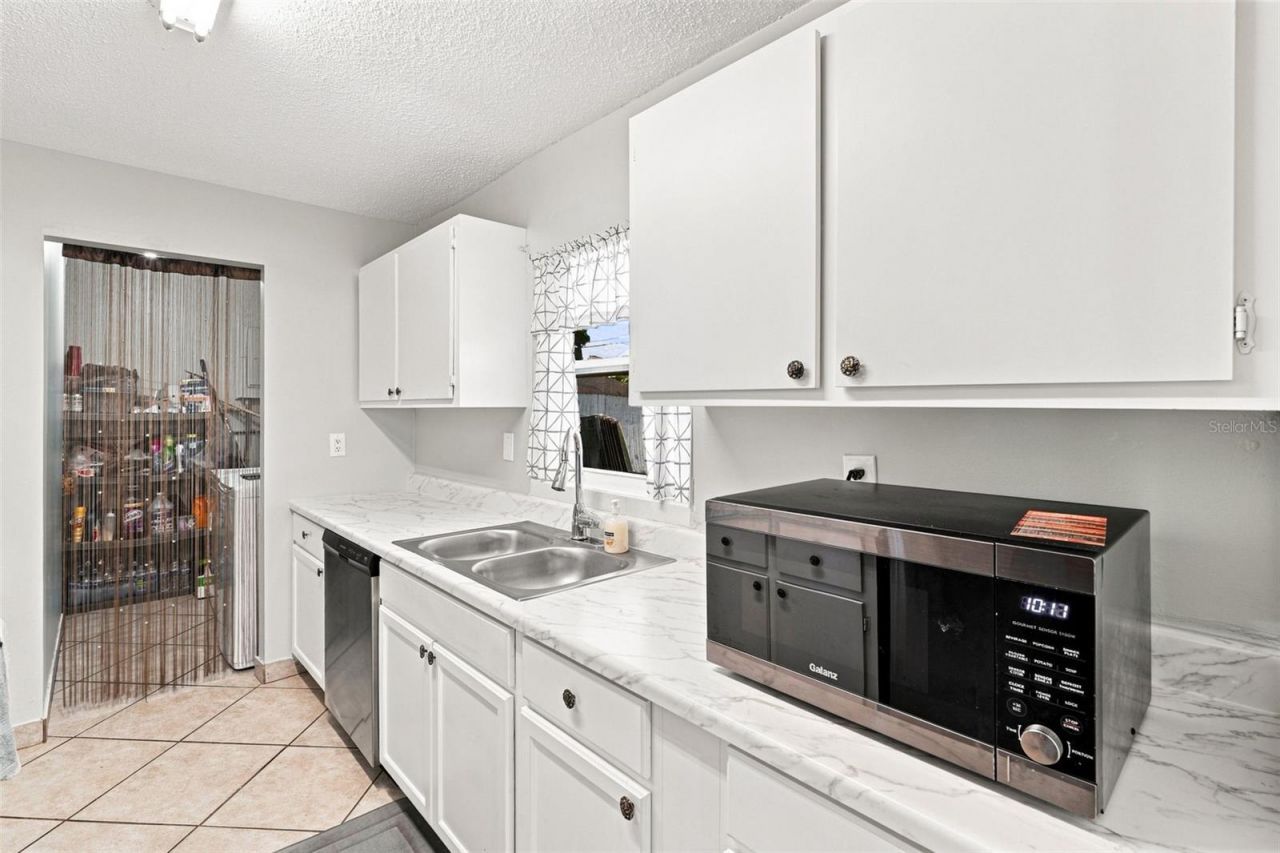 18186 Iris Road, Fort Myers, FL 33967 Photo