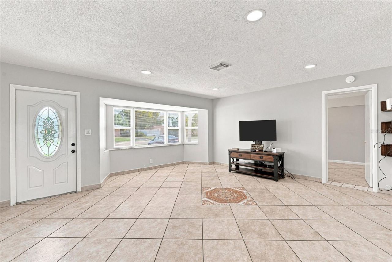 18186 Iris Road, Fort Myers, FL 33967 Photo