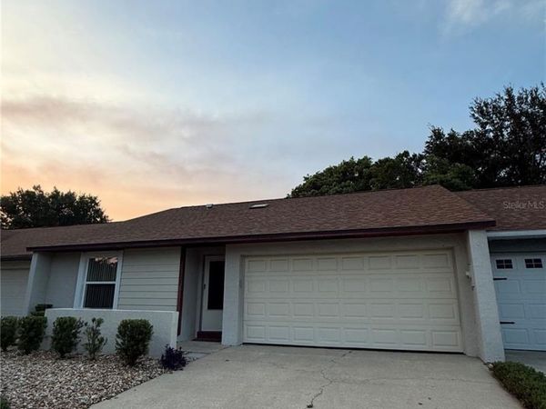 102 EDGEWATER CIRCLE, SANFORD, FL 32773