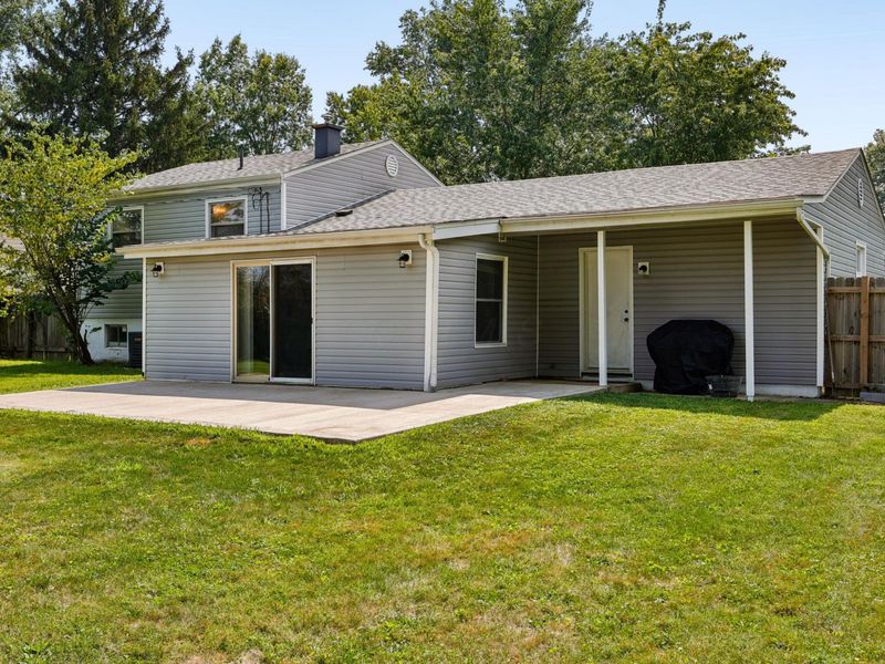866 Hunt Valley Drive , Reynoldsburg, OH 43068 Photo 4