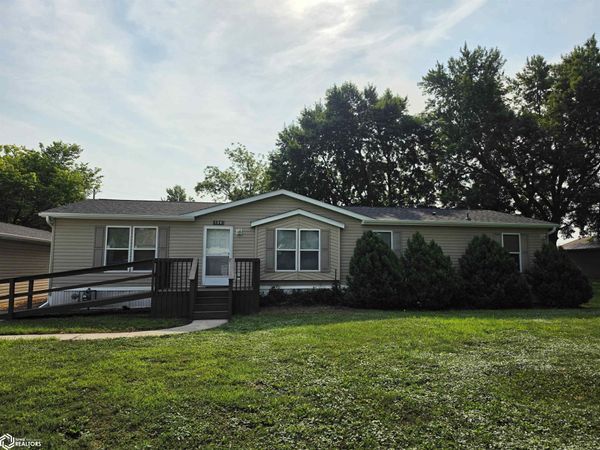 104 Minnesota Street, Glidden, IA 51443