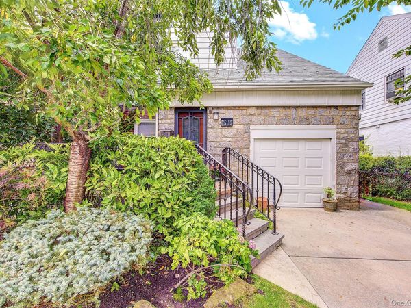 75-12 174th Street , Fresh Meadows, NY 11366