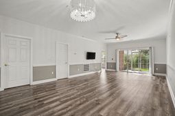 4872 Dahlia Ct. photo 4