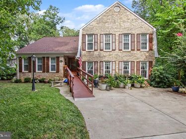 15437 SILVAN GLEN DRIVE, DUMFRIES, VA 22025