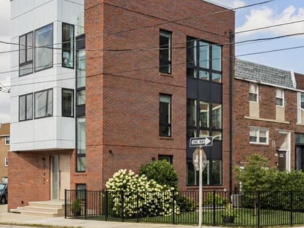 527 BROWN STREET, PHILADELPHIA, PA 19123