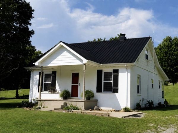 511 McCorkle Hollow Rd , McMinnville, TN 37110