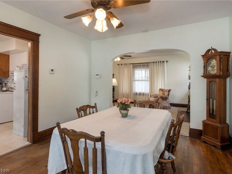 9817 Robinson Avenue, Garfield Heights, OH 44125 Photo 10