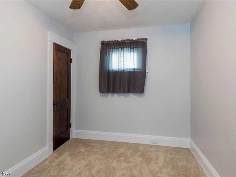 9817 Robinson Avenue, Garfield Heights, OH 44125 Photo 20
