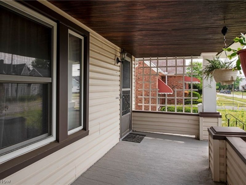 9817 Robinson Avenue, Garfield Heights, OH 44125 Photo 3