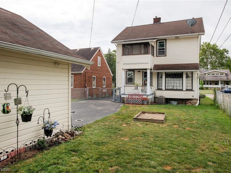 9817 Robinson Avenue, Garfield Heights, OH 44125 Photo 36