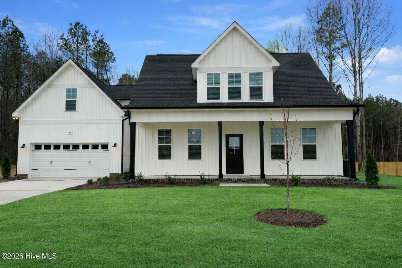 113 Beebalm Run, Dunn, NC 28334 Main Photo