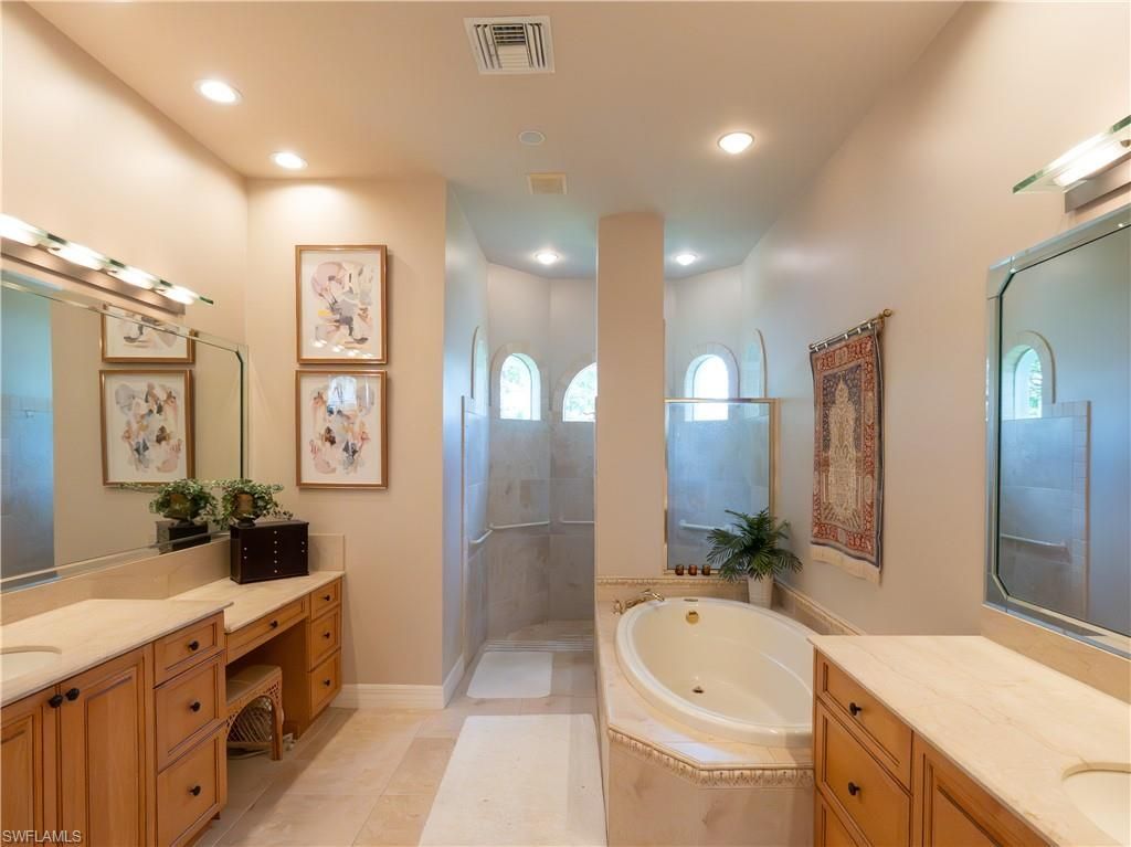 7937 Tiger Lily Dr, Naples, FL 34113 Photo