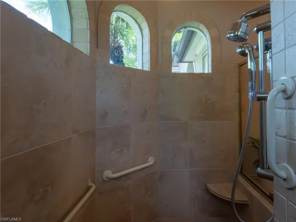 7937 Tiger Lily Dr, Naples, FL 34113 Photo