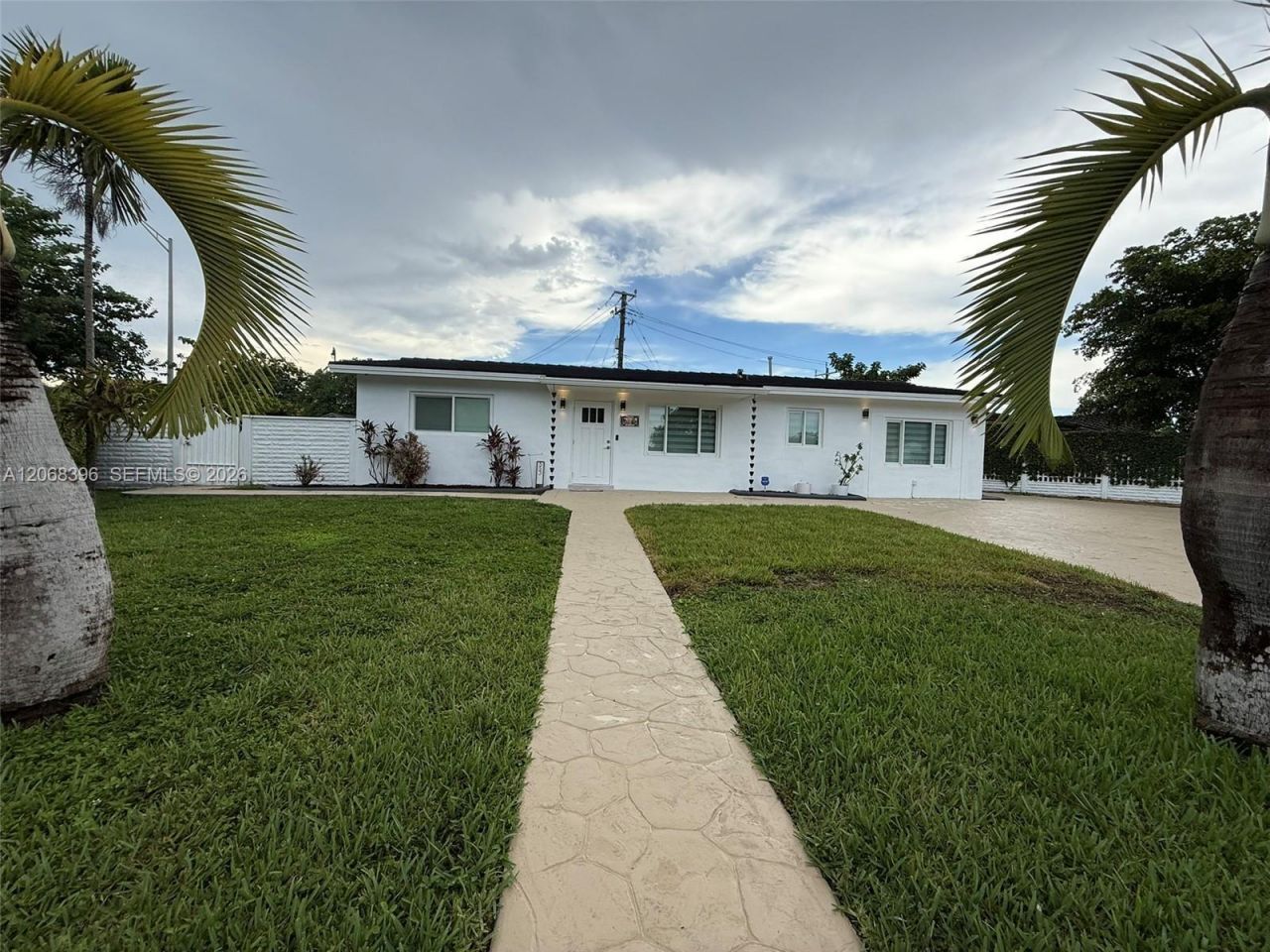 Please Call For Address, Unit House, Miami, FL 33165 Photo