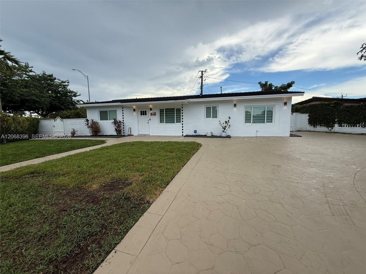 Please Call For Address, Unit House, Miami, FL 33165 Photo