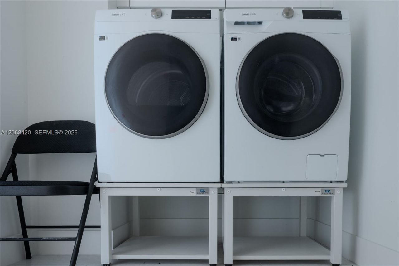 175 SE 25th Rd , Unit 1002, Miami, FL 33129 Photo