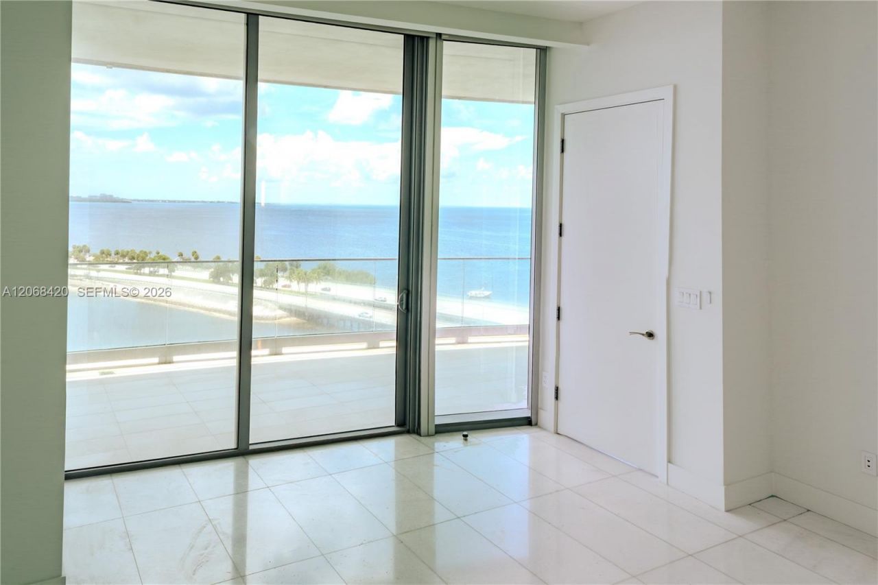 175 SE 25th Rd , Unit 1002, Miami, FL 33129 Photo
