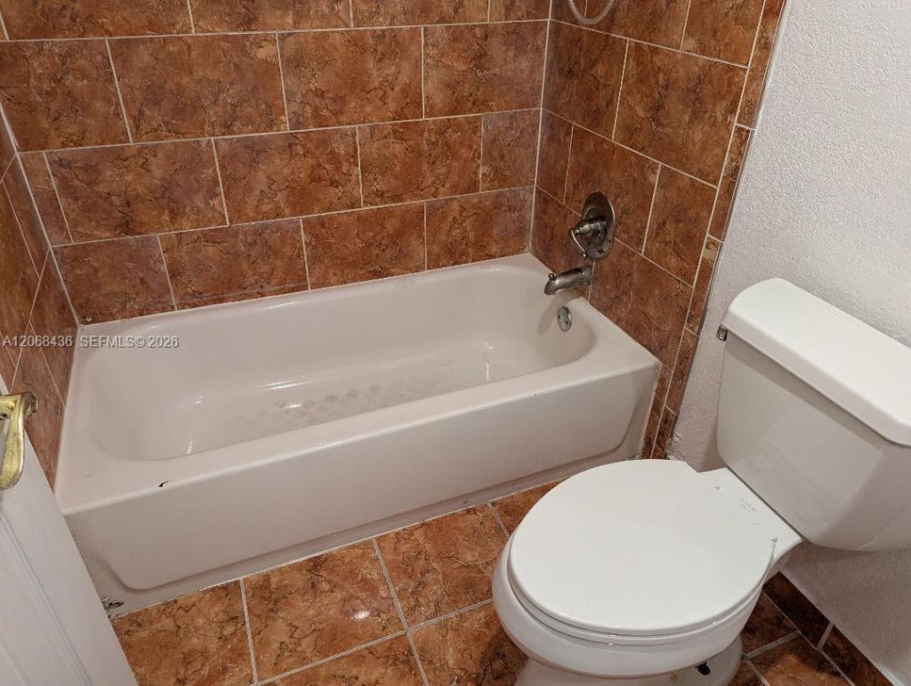 8380 S Missionwood Cir , Unit C-II, Miramar, FL 33025 Photo
