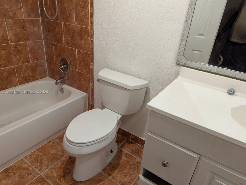 8380 S Missionwood Cir , Unit C-II, Miramar, FL 33025 Photo