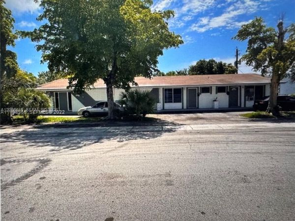 12501 NE 5th Ave , North Miami, FL 33161
