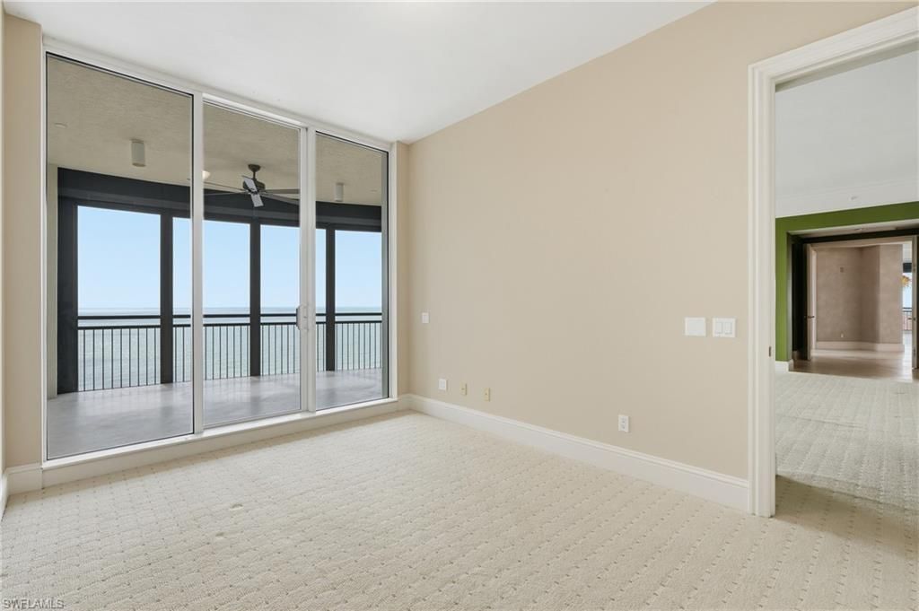 81 Seagate Dr, Unit 1703, Naples, FL 34103 Photo