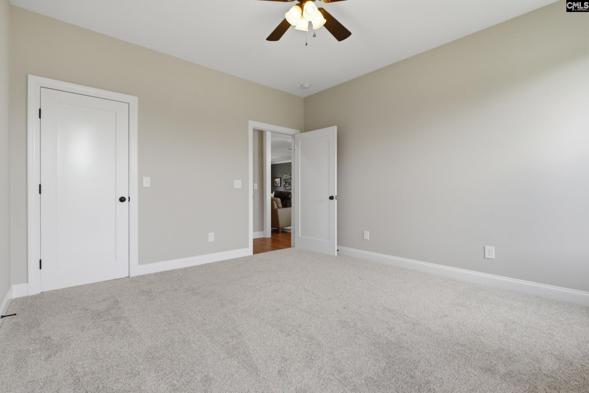143 Ascot Drive Photo 28