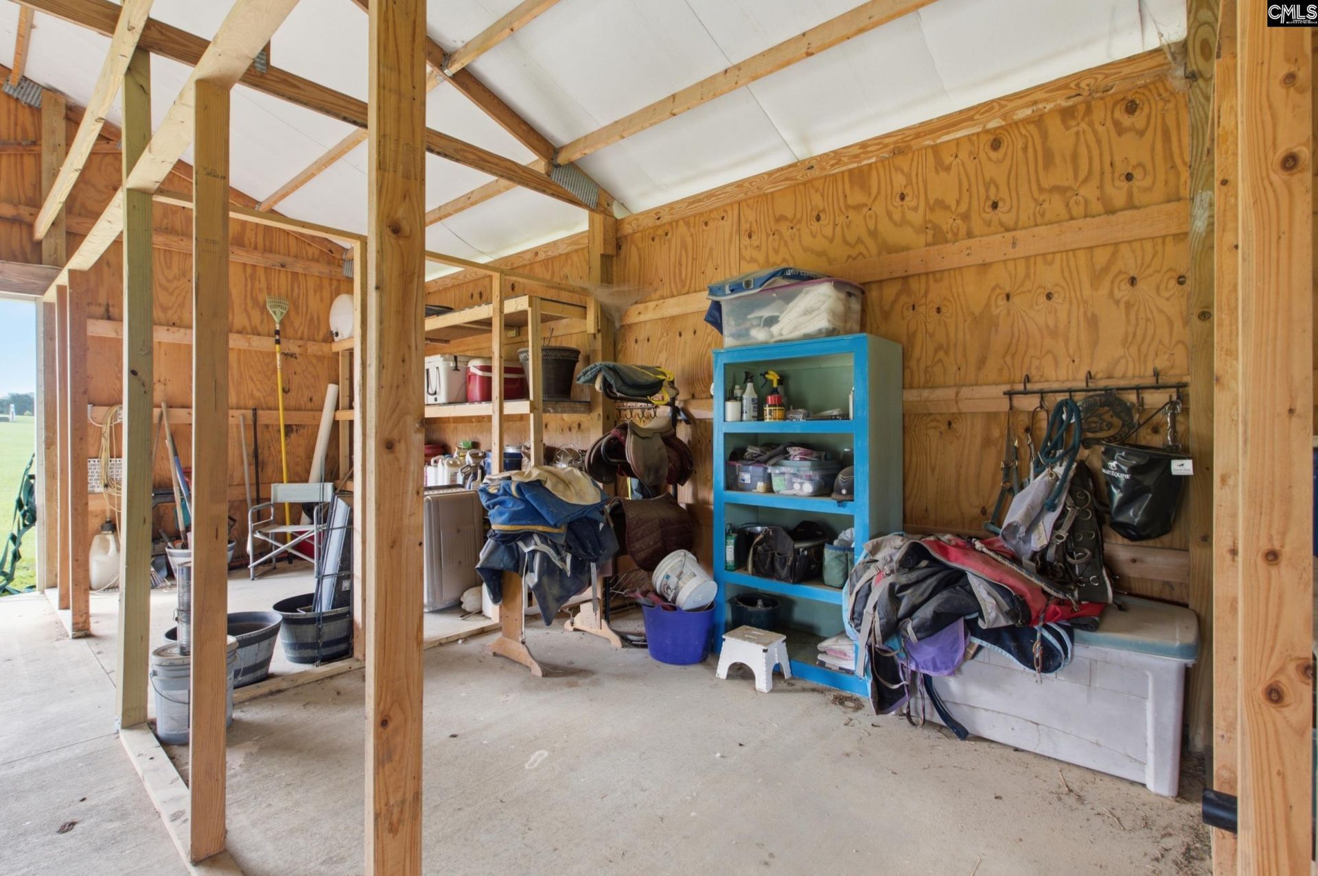 143 Ascot Drive Photo 44