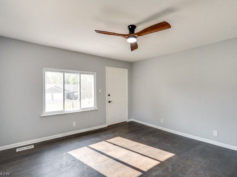 4100 Fairgrove Avenue SW, Massillon, OH 44646 Photo 9