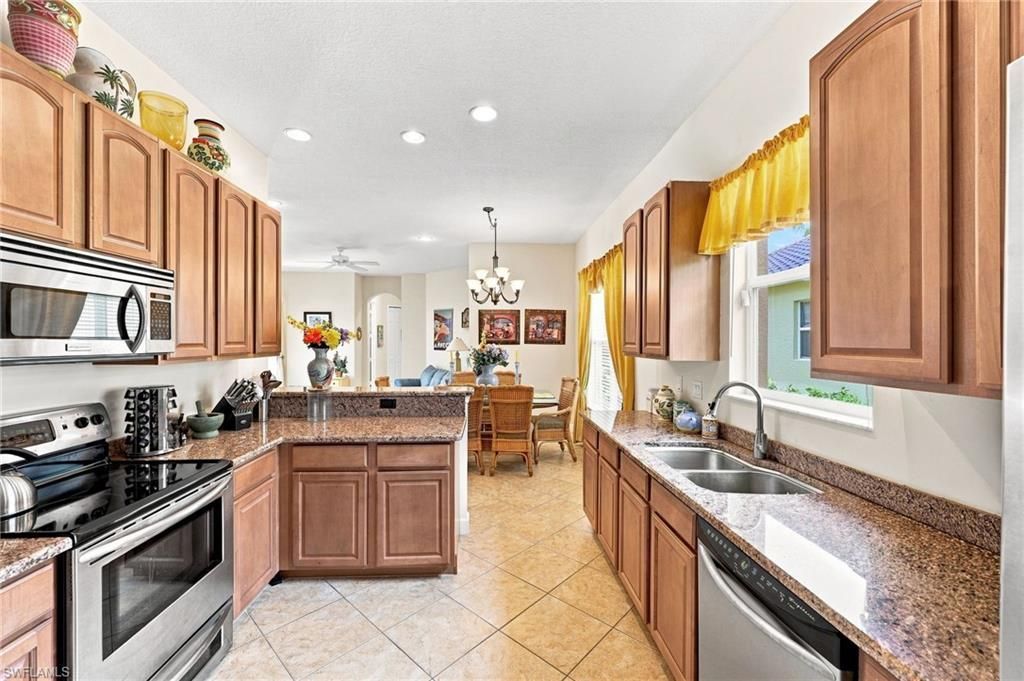 6116 Highwood Park Ln, Naples, FL 34110 Photo