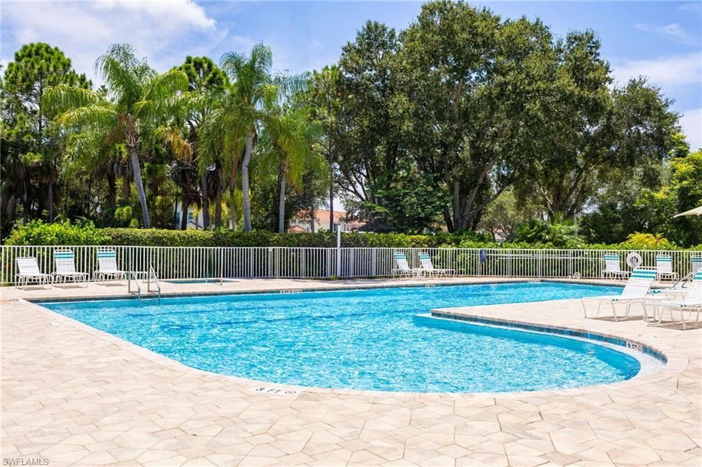 6116 Highwood Park Ln, Naples, FL 34110 Photo