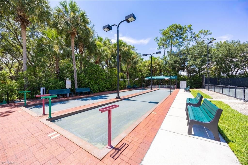 6116 Highwood Park Ln, Naples, FL 34110 Photo