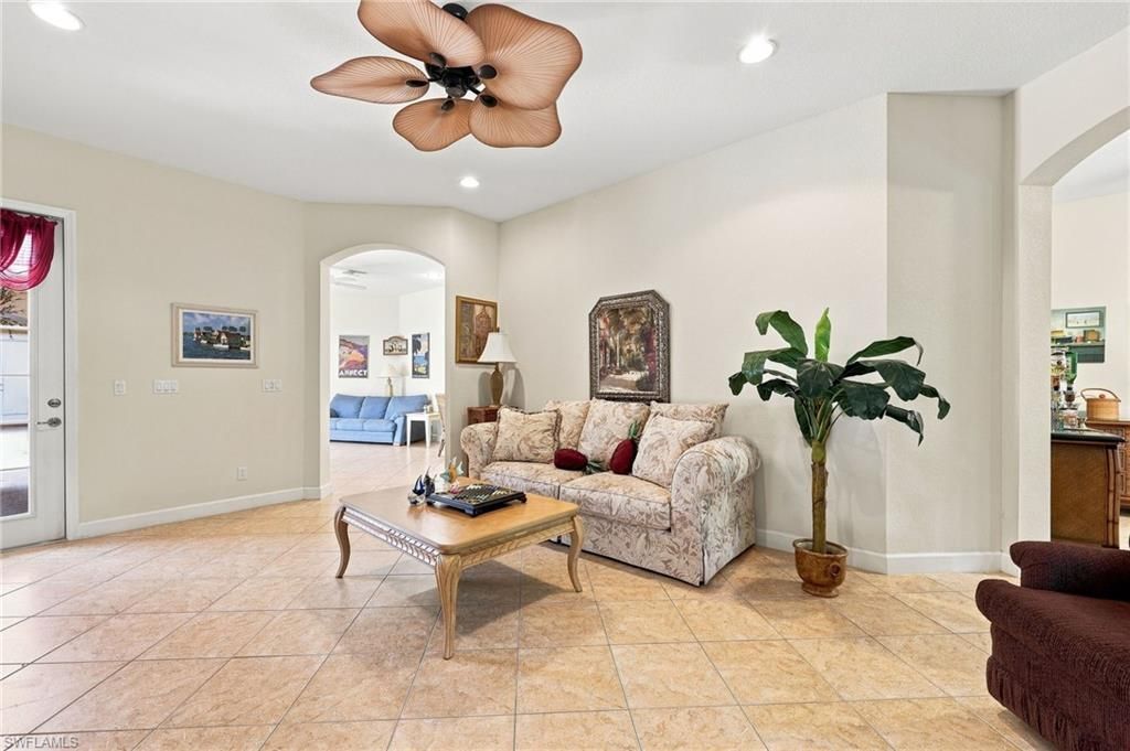6116 Highwood Park Ln, Naples, FL 34110 Photo