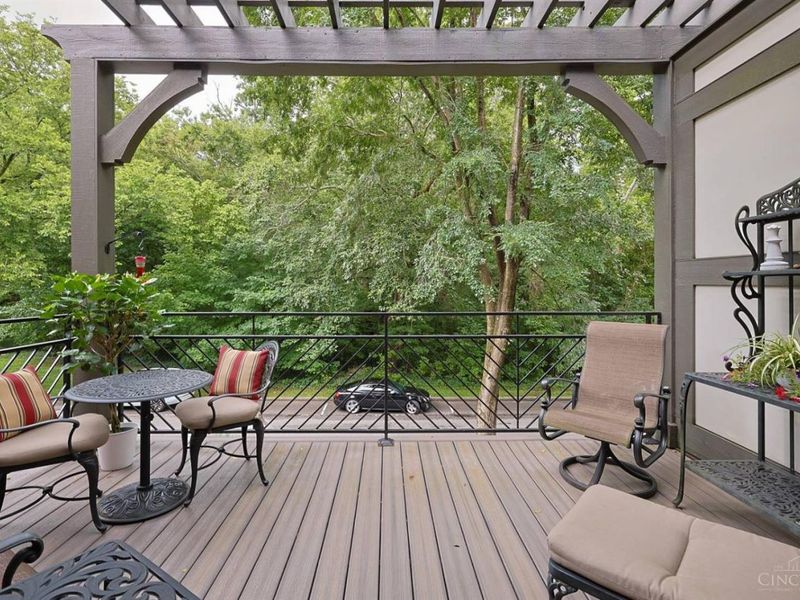 3942 Miami Road, Unit 203, Cincinnati, OH 45227 Photo 27